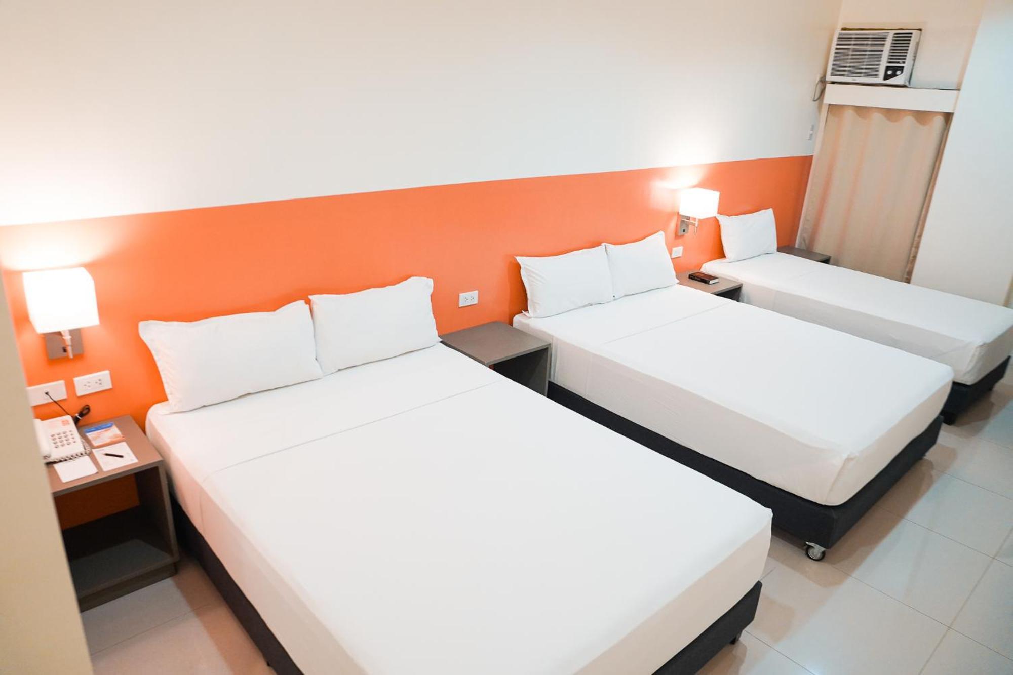 Travelbee Airport Inn Lapu-Lapu City Exterior foto